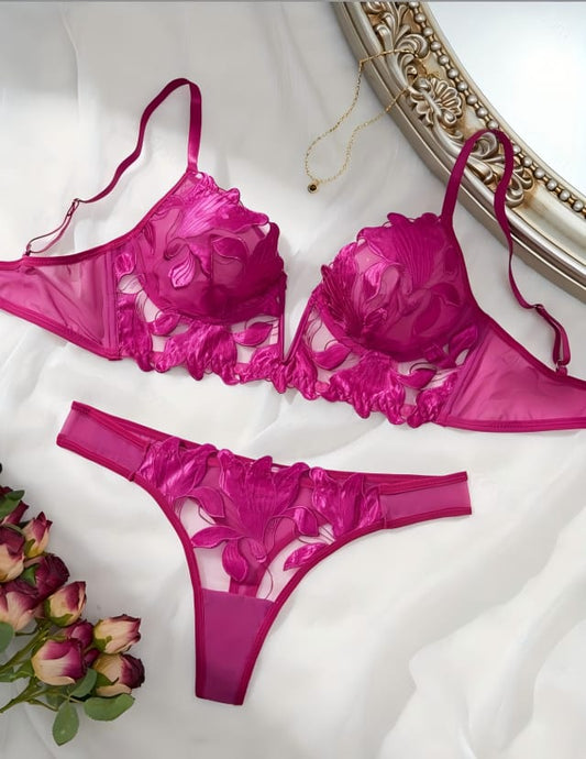 Callistè fucsia – Coordinato lingerie in tulle ricamato