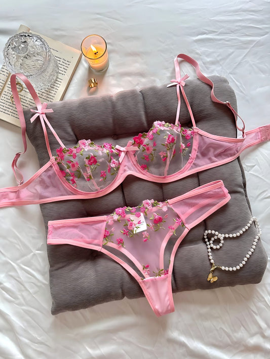 Rosalie rosa – Coordinato lingerie in tulle ricamato